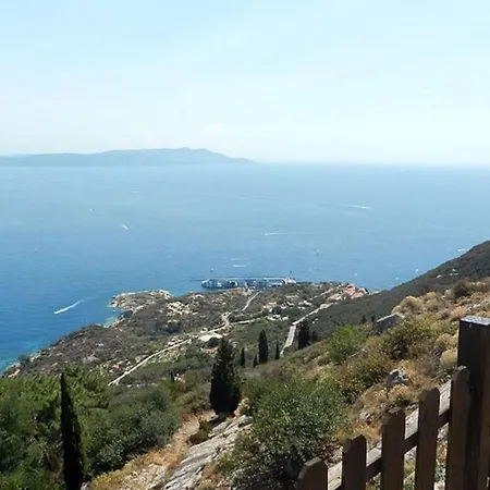 Castello 4 דירה *