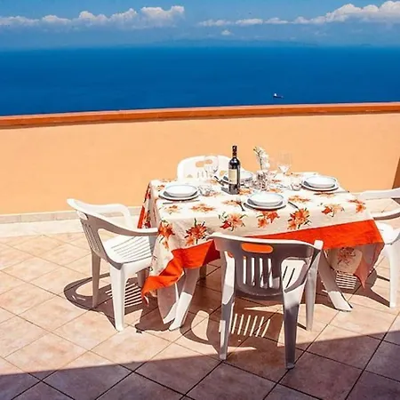 Castello 4 Giglio Castello