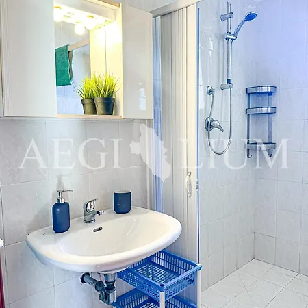 Castello 4 Джильо-Кастелло