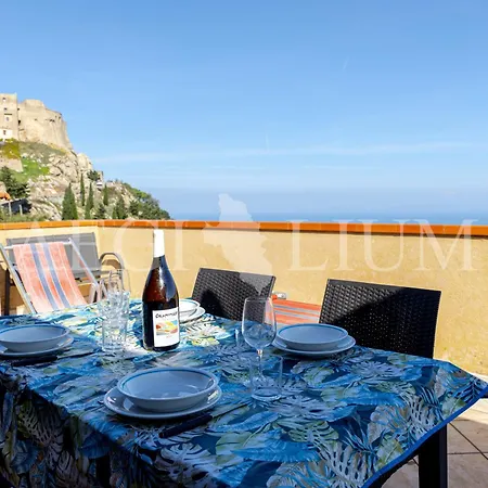 Апартаменты Castello 4 *